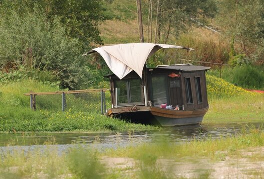 tou au bord de loire