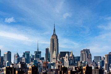 Naklejka premium View of midtown Manhattan with landmark buildings in New York City.