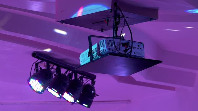 Ceiling lights in a disco in 4k