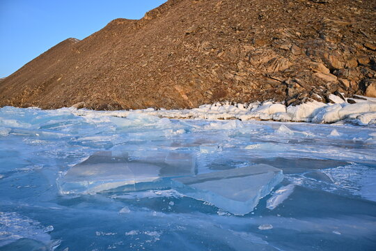 Ice hummocks in the Olkhonsky Gate Strait on Lake Baikal