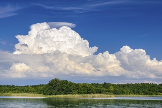 Clouds over Breiten Luzin, lake, Mecklenburg-Western Pomerania, Feldberg Lake District, Mecklenburg-Western Pomerania, Germany