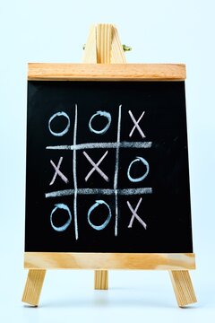 Chalk Blackboard Noughts and Crosses No Win