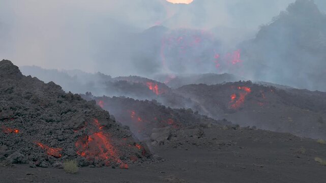 Vulcano Etna, eruzione agosto 2026