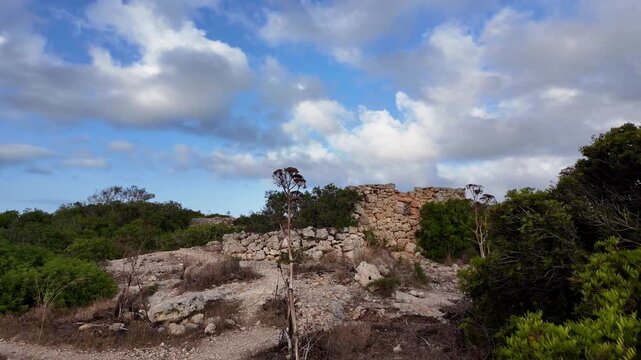 Malta, Xemxija Heritage trail - Punic caves and old farmers hut