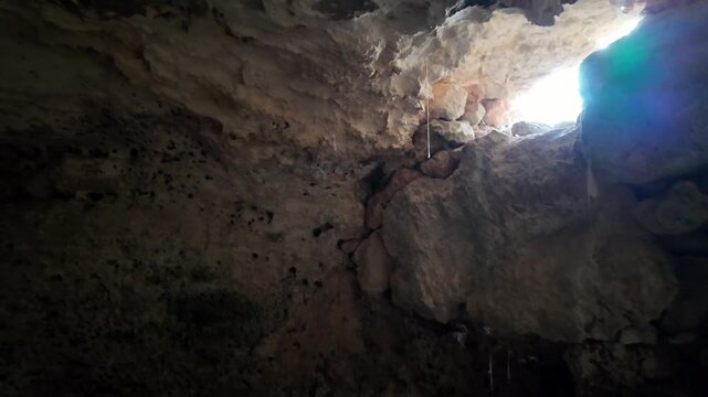 Malta, Xemxija Heritage trail, Punic caves interior