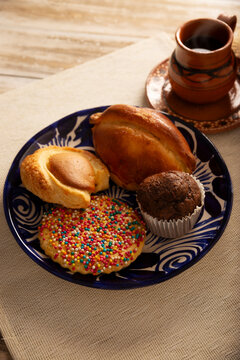 Mexican sweet bread, chocolate muffin, ojo de pancha, galleta chochitos, made by hand, in Mexico it is called Pan Dulce and cannot be missing at breakfast or snack.