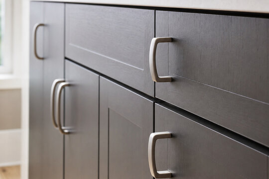 Easy Grip Kitchen Cabinet Handle Detail
