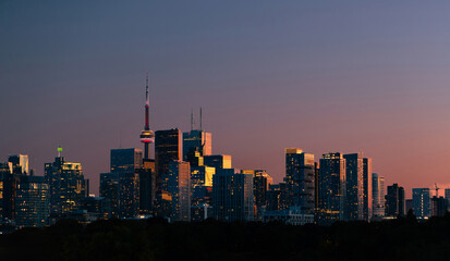 Fototapeta premium Panoramic view of the downtown Toronto financial center skyline with modern skyscrapers