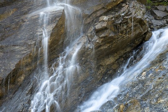 Waterfall, energy shower waterfall, Hohe Tauern National Park, Heiligenblut, Carinthia, Austria