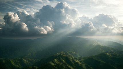Obraz premium Mountain landscape in sunlight with clouds