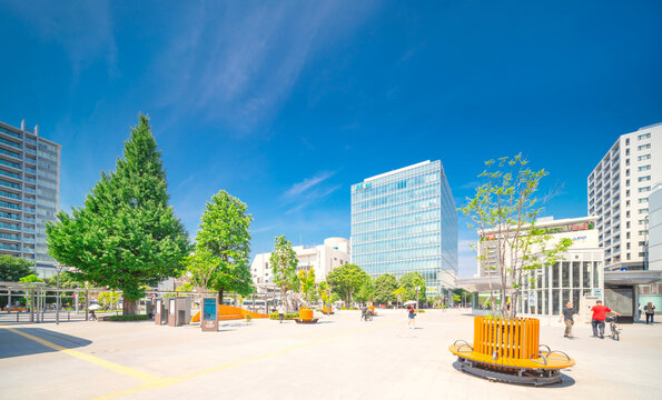 京王線・調布駅 北口