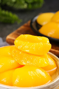 Fresh Yellow Canned Peaches from Dangshan - Sweet Preserved Fruit in Syrup