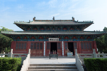 Fototapeta premium Historic Chinese Temple in Anyang, Henan with Traditional Architecture