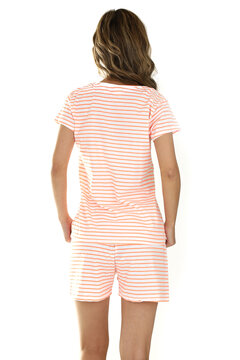 Fashion photoshoot in a studio with a white background for e-commerce