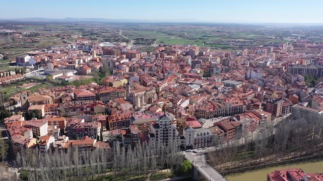 Aerial photo of Aranda de Duero with view of Duero river, Ribera del Duero comarca, Spain. 