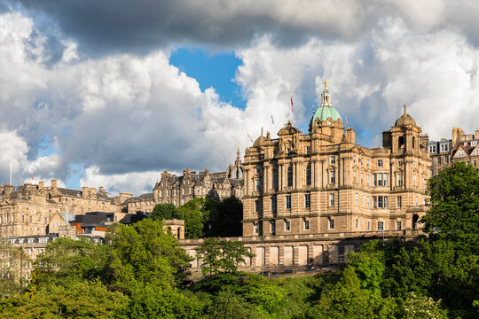 Great Britain, Scotland, Edinburgh, Museum on the Mound Edinburgh and Lloyds Banking Group Head Office