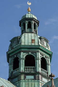 Turmspitze des Doms zu Hildesheim