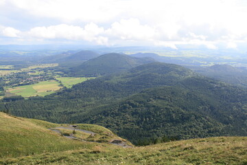 Fototapeta premium chain of volcanos at the puy-de-dôme in auvergne in france 