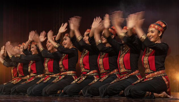 Synchronized Saman Dancers from Aceh