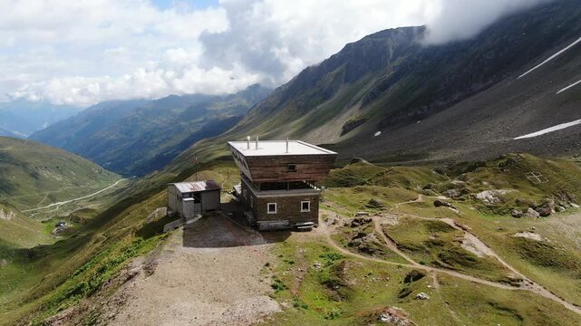 Capanna Corno Gries, Svizzera
