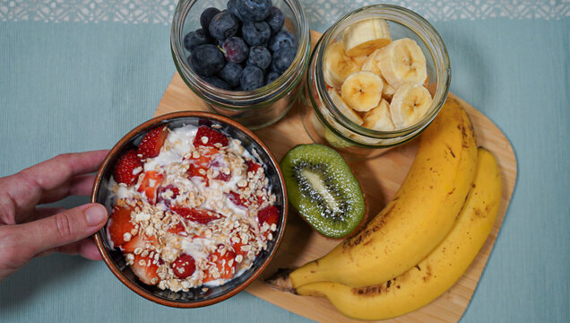 Healthy Breakfast Bowl with Fresh Fruit, Yogurt and Oats