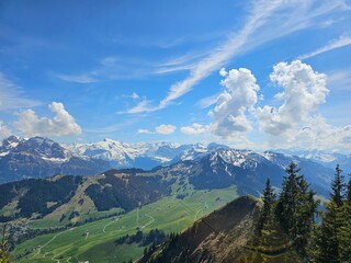 Fototapeta premium mountains and clouds at stans, swiss