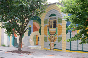 Fototapeta premium mural on the exterior of the former Pierce-Arrow showroom at 1140 Yonge St, Toronto (redeveloped as the 1 Marlborough)