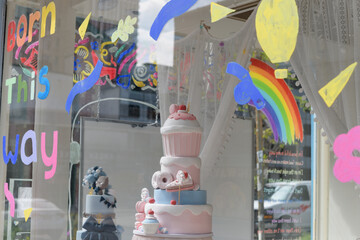 Fototapeta premium fun delicious display window at VaVa Designer Cakes located at 620 Yonge St, Toronto