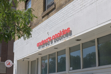 Fototapeta premium exterior building facade and sign outside Andrea's Cookies, a cookie shop, located at 1632 Bloor St W, Toronto