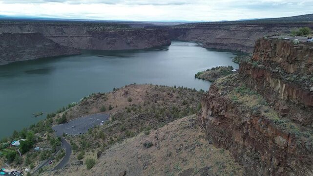 Cliffs of Lake Billy Chinook - The Cove Palisades State Park, Oregon