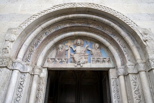 Decorated entrance portal of the Duomo di Santa Maria Assunta church, Gemona del Friuli, Friuli-Venezia Giulia, Italy