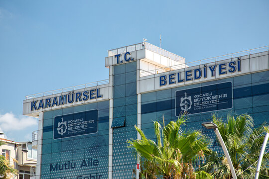 Street view from Karamursel, a coastal municipality in Kocaeli, Turkiye