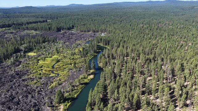 The scenic Deschutes River is a scenic 252-mile tributary of the Columbia River in Central Oregon. It flows through Bend and offers whitewater kayaking, rafting, paddle boarding, and great fishing.