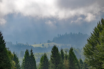 beskidy we mgle © piotrwolak