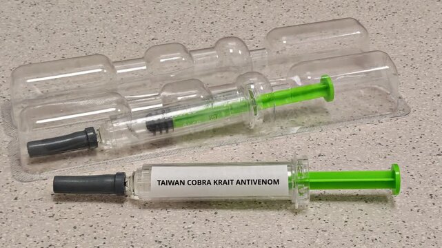 TAIWAN COBRA KRAIT ANTIVENOM injectable antivenom used under medical supervision for many-banded krait and Chinese cobra envenomation