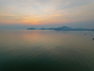 Fototapeta premium Amazing light of nature beautiful Light Sunset or sunrise over sea sky background
