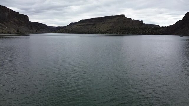 Lake Billy Chinook - The Cove Palisades State Park, Oregon
