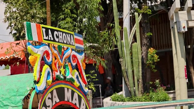 Close Up Colorful Trajinera Boat La Chona Sign Xochimilco Canal Mexico City