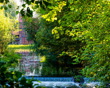 Blick auf die Wasserm&uuml;hle, Wienhausen, Niedersachsen, Deutschland