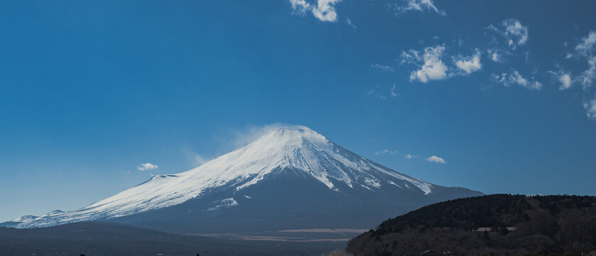 Mount Fuji  with clear sky from lake Yamanaka,Yamanashi, Japan.