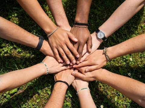 Diverse Hands United Group