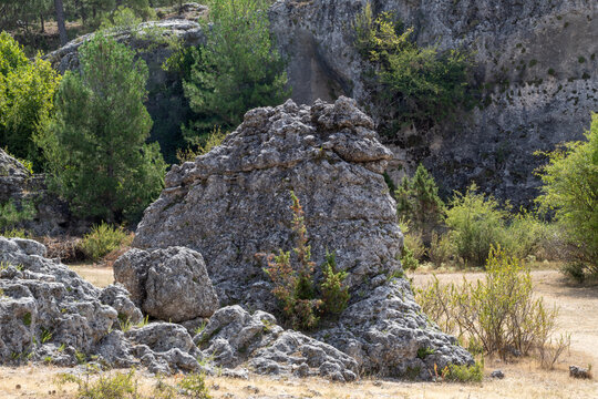 Limestone rock formations shaped by natural erosion at Los Callejones de Las Majadas in the Serran&iacute;a de Cuenca, Castilla-La Mancha, Spain.