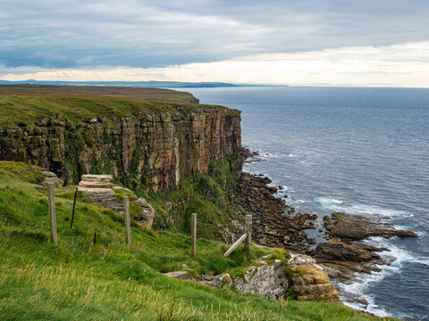 Dunnet Head, Caithness, on the north coast of the Scottish Highlands, a rugged sandstone rock peninsula overlooking Pentland Firth, is the most northerly point of the British mainland.