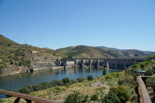 Pocinho Dam and hydroelectric power station on the Douro River in Portugal