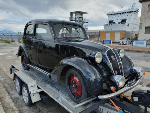Fiat 508 C Nuova Balilla 1100 car in Naples