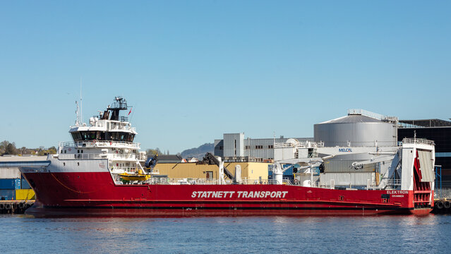 ELEKTRON IMO 9386811 at Drammen port Norway (NODRM)