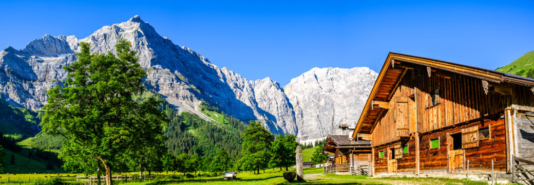 famous valley in austria - alpe eng