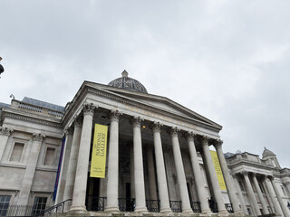 Fototapeta premium Front facade of the National Gallery in London, UK with classical columns and dome