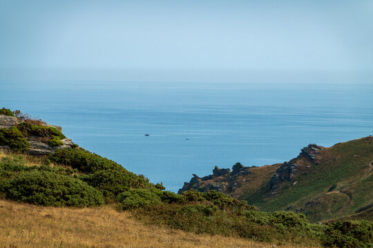 Scenic Coastal Landscape with Rocky Cliffs and Atlantic Ocean Near Salcombe, Devon, England