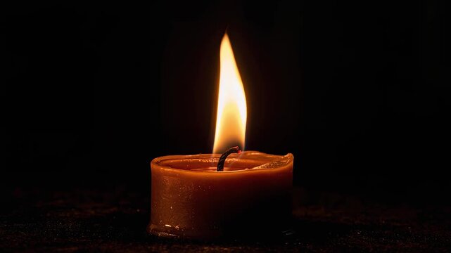 Candle Flame Flickering with Tall Wick Loop 4K